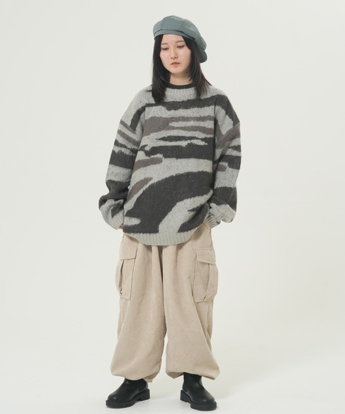 2875【モノトーン極上美品】コンファーム　ストライプ柄ニットパイルセーターM ROUGH TRADE セーター ニット モヘアライク クルーネック