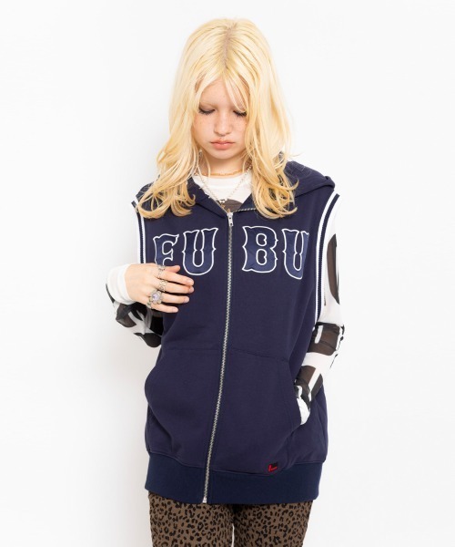 ベスト ジレ FUBU x atmos pink Patch Logo Sweat Vest / フブ × アトモス ピンク パッチ ロゴ スウエット FUBU ベスト ジレ x atmos pink Patch Logo Sweat Vest / フブ