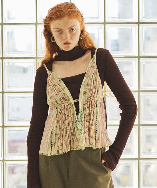ブラウス シャツ Small Floral Pattern Washer Process Camisole/スモールフラワーワッシャーキャミソール「M