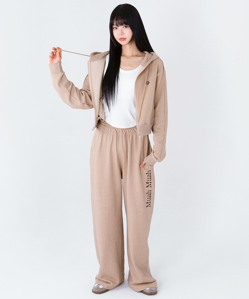 パーカー A'GEM/9 × .kom 「muah muah/ムーアムーア」 STITCH LOGO PIGMENT HOOD ZIPUP/ステッチロ A'GEM/9 × .kom 『muah muah/ムーアムーア』 STITCH LOGO