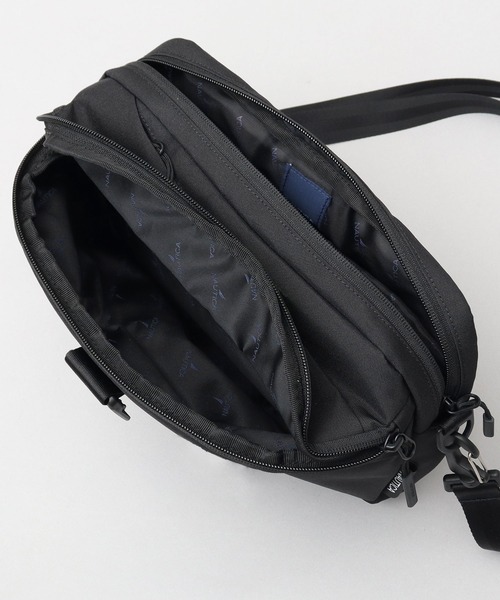 NAUTICA（ノーティカ） ショルダーバッグ CORDURAポリエステル