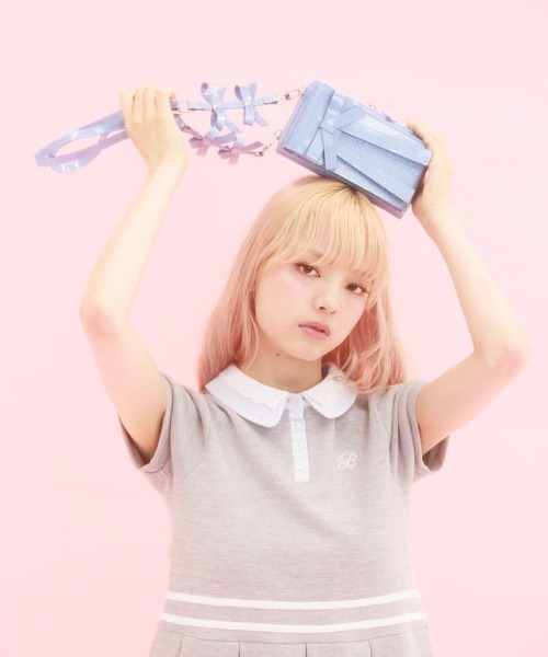 Fickle Bebe FBリボンマルチショルダー　バッグ　ポーチ　スマホ FBリボンマルチショルダー | FICKLE BEBE