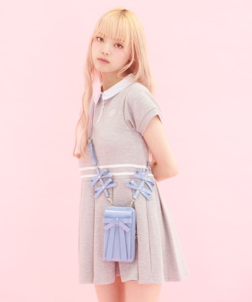 新品 FBリボンマルチショルダー シルバー Fickle Bebe ショルダーバッグ バッグ FBリボンマルチ