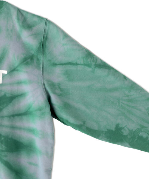 over print（オーバープリント） トレーナー スウェット overprint