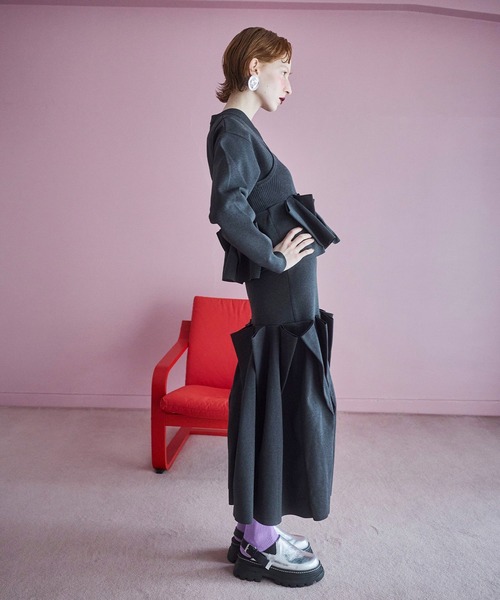 OMMO（オーエムエムオー） ワンピース TRIANGLE TUCK KNIT OP