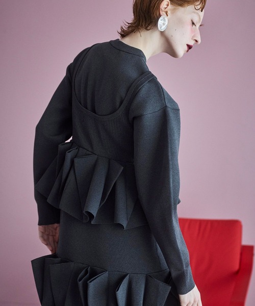 OMMO（オーエムエムオー） ワンピース TRIANGLE TUCK KNIT OP