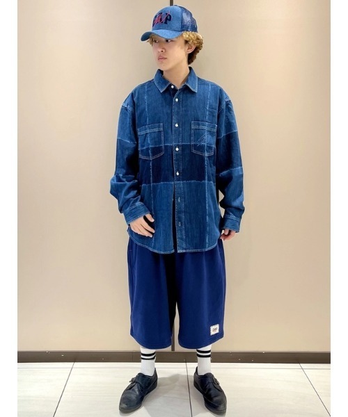GAP（ギャップ） シャツ × Sean Wotherspoon パッチワークデニム