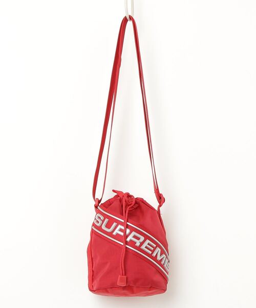 Supreme ショルダーバッグ レッド Supreme（シュプリーム） ショルダーバッグ - レッド メンズ