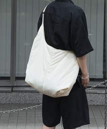 ショルダーバッグ 「 直営店・ZOZOTOWN限定 」パディングナイロンウェザー ショルダーショッピングバッグ / PADDING NYLON WEA｜ZOZOTOWN Yahoo!店
