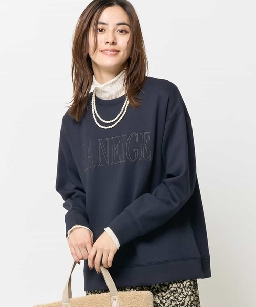 a.v.v（アー・ヴェ・ヴェ） トレーナー スウェット ロゴスウェット