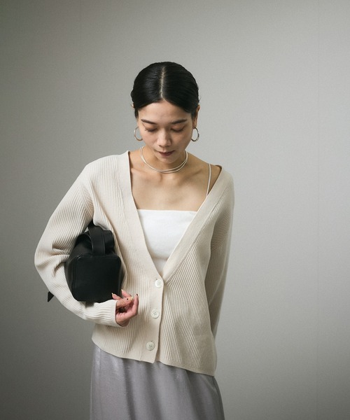 SALON adam et rope'（サロン アダム エ ロペ） カーディガン Vネック