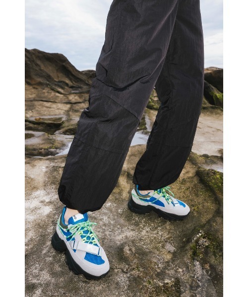 OMMO（オーエムエムオー） パンツ PADDING BALLOON PT レディース