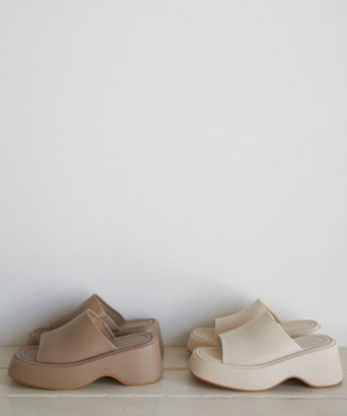 「ACYM」 ヒールサンダル MEDIUM アイボリー レディース_画像4