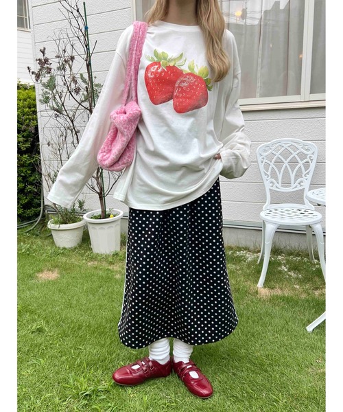 WC tシャツ 「秋冬新作」イチゴワンポイントロンT レディース