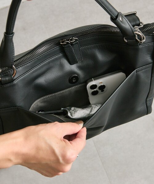 ear PAPILLONNER（イア パピヨネ） ショルダーバッグ バッグ 「本革/A4