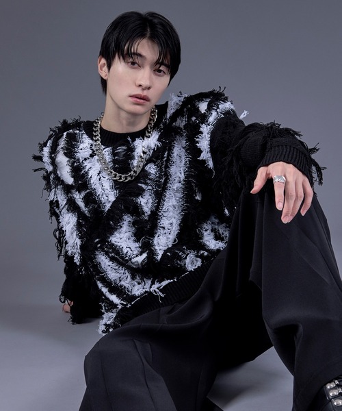 Ellno Loset（エルノロゼット） セーター ニット フリンジジャガード