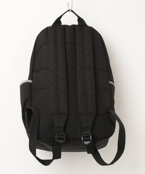 Carhartt（カーハート） ワンポイントリュック FREE ブラック メンズ