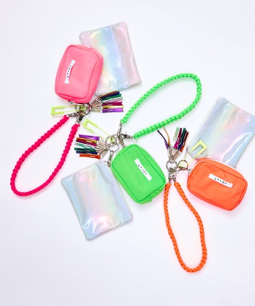 cheek キーホルダー 「cheek」aurora pouch set charm オーロラ ポーチ
