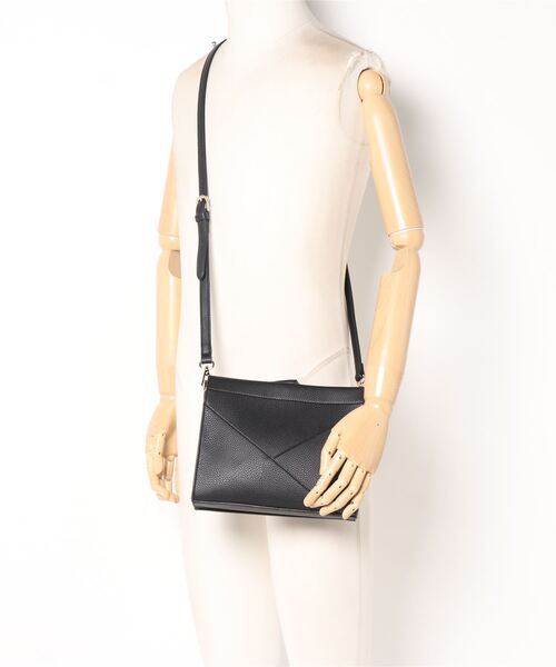 maison vert ショルダーバッグ バッグ 「シュリンク合皮・軽量