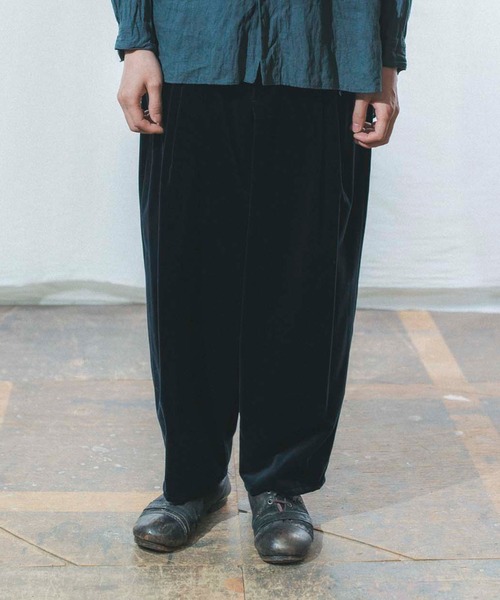 suzuki takayuki（スズキタカユキ） パンツ wide-legged pants II