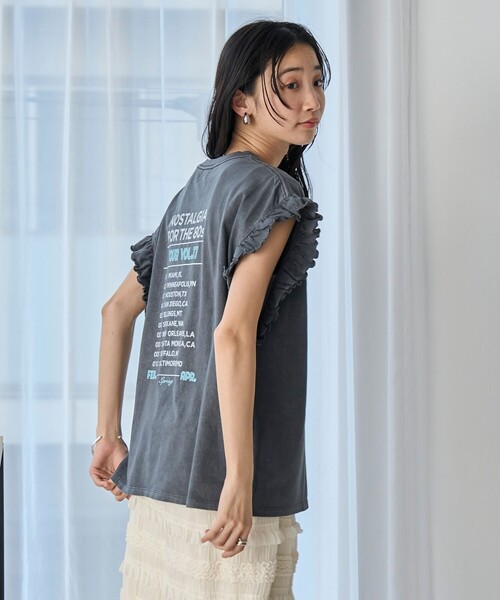 Zhor&Nema ブラウン フリルTシャツ ピグメントアソートフリルTシャツ