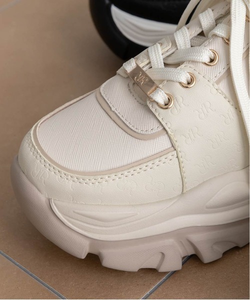 RANDA（ランダ） スニーカー 2WAY モノグラムプレートボリュームソール