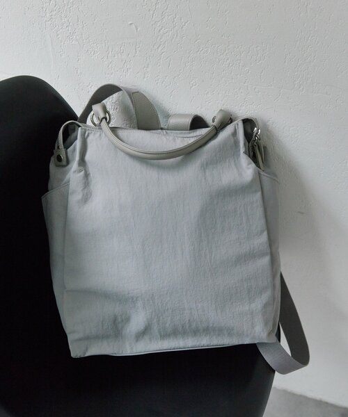 ear PAPILLONNER（イア パピヨネ） デイバック リュック 「撥水/A4