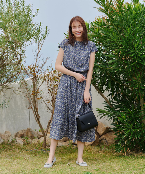 「Tiaclasse」 半袖ワンピース M ブラック レディース_画像5