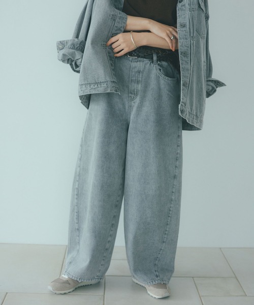 ワイドパンツ ジーンズ デニム デニムパンツ バギーバレルデニムパンツ「プチ・プラスサイズあり」「CLIP denim」 レディースの画像