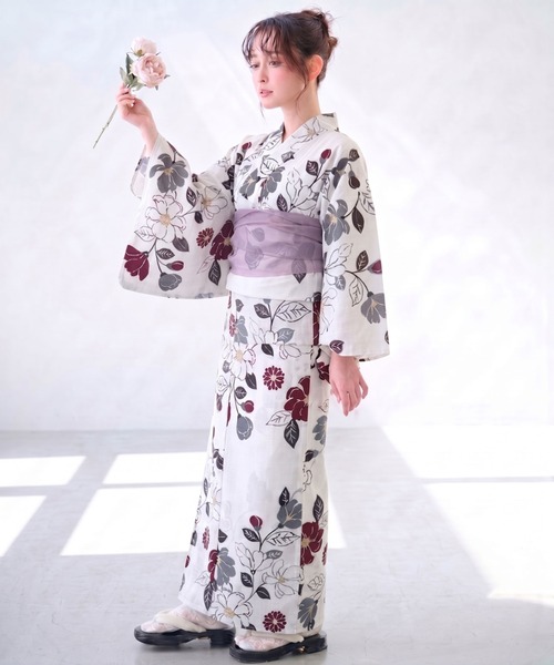 Ada. 浴衣 2点セット 「帯+浴衣」 浴衣 大胆な花柄で華やかに