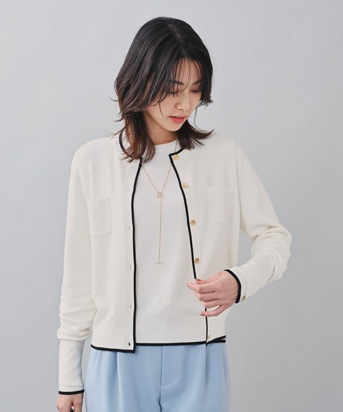 国内外の人気が集結 最終価格UNTITLED ホワイト カーディガン 44 トップス