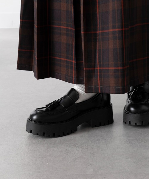 eness ローファー 「ENESS」track sole leather tassel loafer