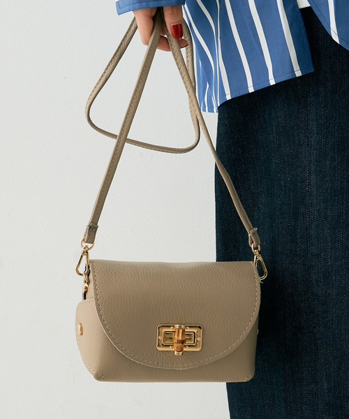 【美品】AULENTTI/オウレンティ　スモールポシェット AULENTTI ショルダーバッグ バッグ 「AULENTTI/オウレンティ