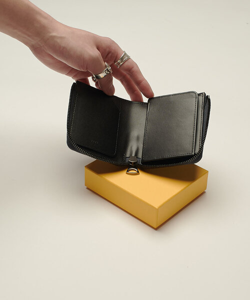 ITTI（イッチ） 財布 cristy very compact wlt.5 BK collection メンズ