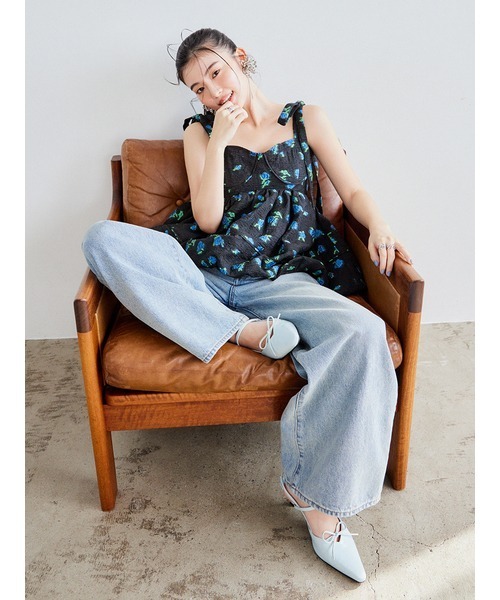 ※お値引きいたします！LILY BROWN（リリーブラウン）レディースジーンズ LILY BROWN ジーンズ デニム デニムパンツ サイドラインワイド