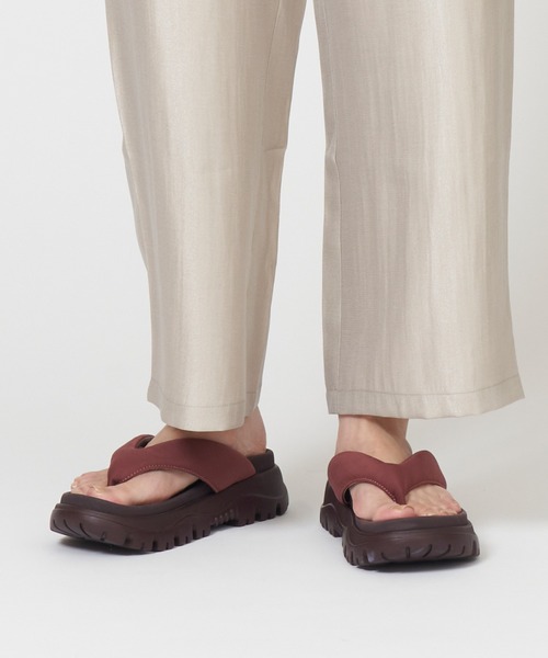 SHAKA KHAZANA THONG EX ベージュ トングサンダル 厚底 フットウェアブランド「SHAKA」からトング×厚底でハイエンドな