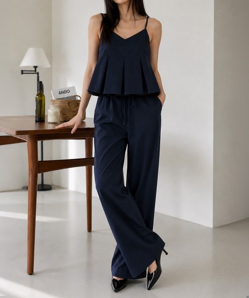 セットアップ プリーツペプラムキャミ×パンツ レディース : ZOZOTOWN