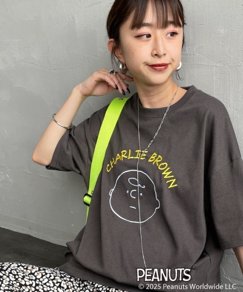 tシャツ 「PEANUTS×JEANS FACTORY/ピーナッツ×ジーンズ ファクトリー」 別注 PEANUTS FLOWER 刺繍プリントTシャツ セール】[PEANUTS×JEANS FACTORY/ピーナッツ×ジーンズ