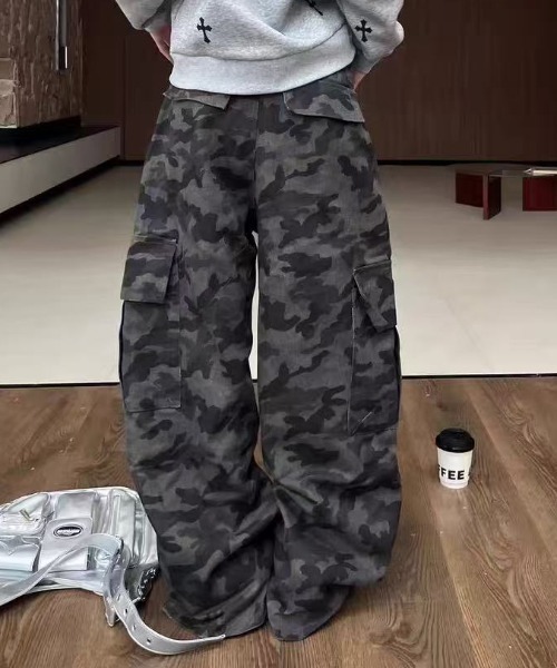 Achic（アシック） ジーンズ デニム デニムパンツ カーゴ迷彩パンツ