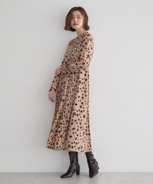 YECCA VECCA（イェッカヴェッカ） ワンピース フラワー柄プリーツMIX