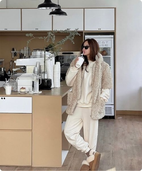 I.O.E ムートンコート ボアコート ふわもこボアフードショート