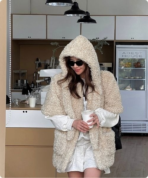 I.O.E ムートンコート ボアコート ふわもこボアフードショート