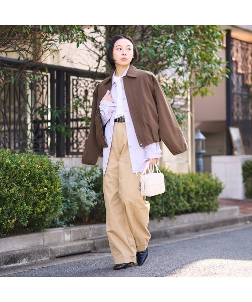「韓国 ベージュショートジャケット クロップド バルーン袖 春アウター」 COMMON＋HAUS（コモンハウス） ブルゾン アウター バルーンフォルム
