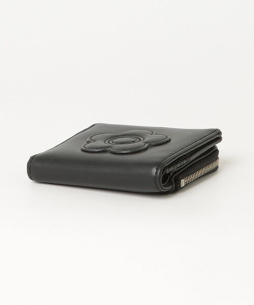 MARY QUANT ブラック二つ折り財布 MARY QUANT（マリークヮント） 財布 - ブラック レディース : ZOZOTOWN