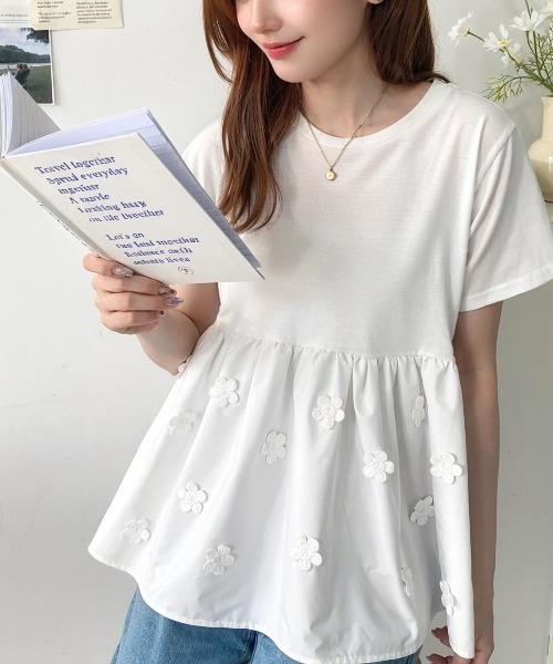 moment+ tシャツ フラワードット異素材切り替えプルオーバー