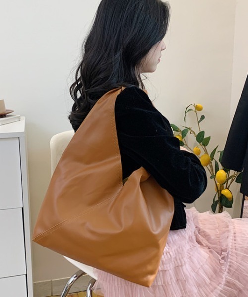 バッグ 3211900 ハンドバッグ メタリックトライアングル型ショルダーバッグ