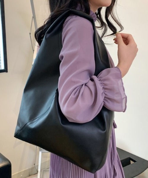 バッグ 3211900 ハンドバッグ メタリックトライアングル型ショルダーバッグ