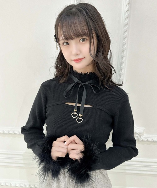 OHGA SHEER KNIT フリル襟ニットセーター 長袖　ブラック クチュールバイロジータ ニット セーター ファーカフスデコルテ開き