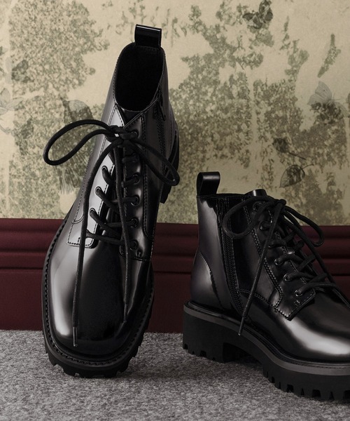 CHARLES ＆ KEITH（チャールズ&キース） ブーツ リジッドソール