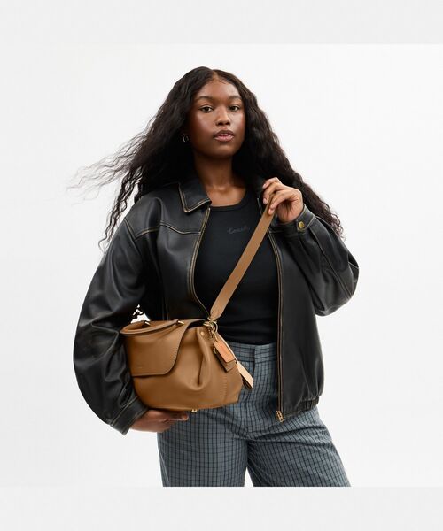 COACH（コーチ） ショルダーバッグ バッグ スラウチー ローグ トップ